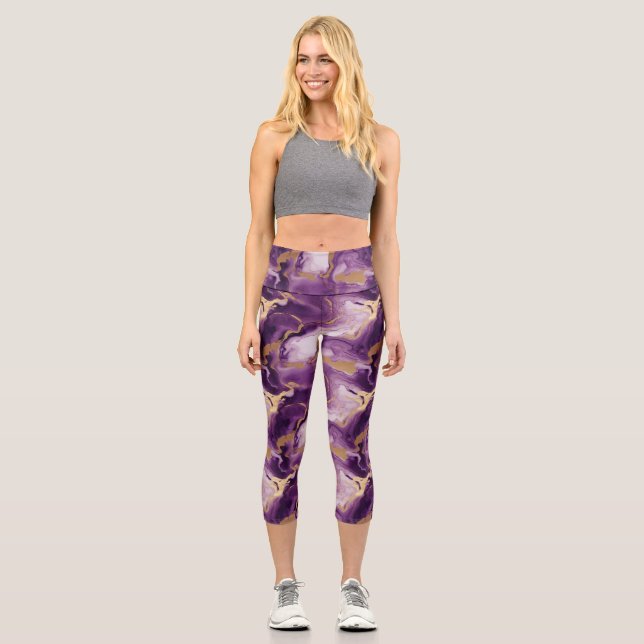 Elegantes vetas doradas y moradas capri leggings (Vorderseite)