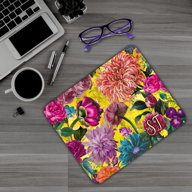 Elegantes Vintag-gelbes florales Monogramm Mousepad (Von Creator hochgeladen)
