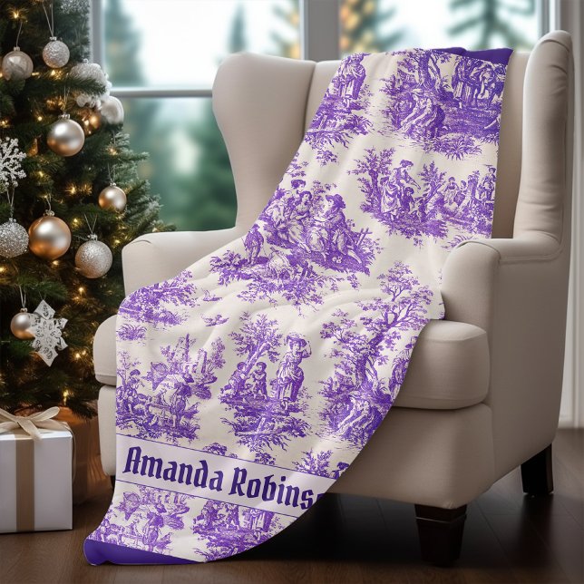 Elegantes Vintages lila Jouy Monogramm Fleecedecke (Von Creator hochgeladen)