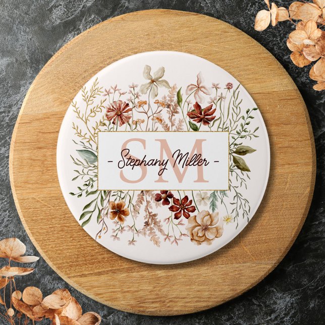 Elegantes Wasserfarben-Wildblumen-Blumendesign mit Button (In situ)