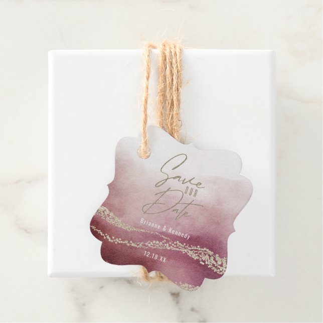Elegantes Watercolor Burgund & Gold Save the Date Geschenkanhänger (Beispiel)