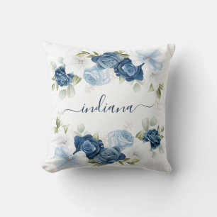Elegantes Watercolor Dusty Blue Floral Monogramm Kissen