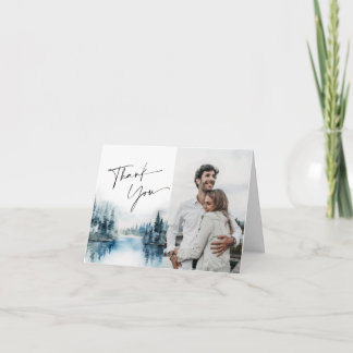 Elegantes Watercolor Foggy Forest Wedding Foto Dankeskarte