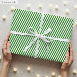 Elegantes Weihnachtsgrün und weiße dünne Streifen Geschenkpapier