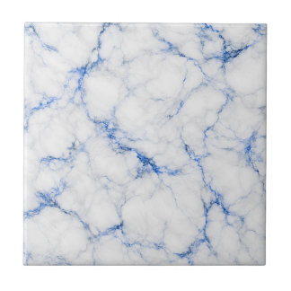 Elegantes Weiß- und Blaumararmor Fliese