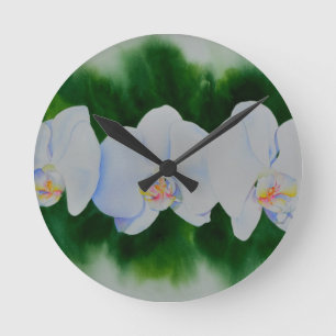 Elegantes, weißes Aquarell-Orchideenbild Runde Wanduhr