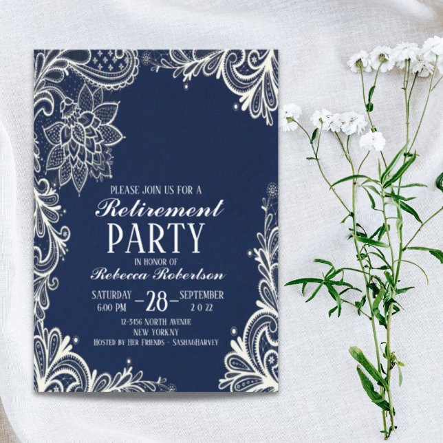 elegantes weißes Spitzen-blaues Retirement-Party Einladung (elegant white lace navy blue Retirement Party Invitation)