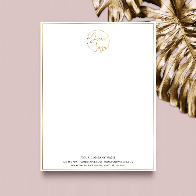 Elegantes White & Gold-Business-Logo Luxury-Marken Briefbogen (Add a bit of luxurious glamour to your letterheads with this faux gold business letter design)
