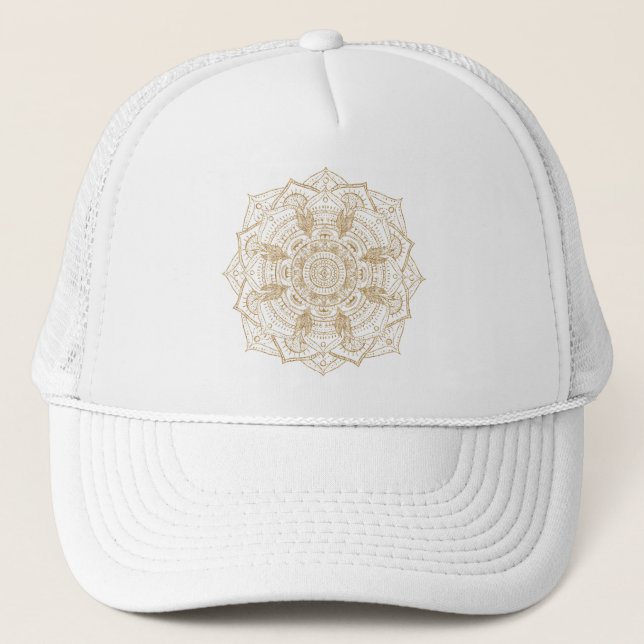 Elegantes White & Gold Mandala Handgezeichnetes De Truckerkappe (Vorderseite)