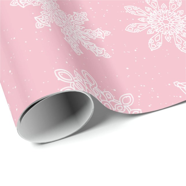 Elegantes White & Pink Snowflake Weihnachtsmuster Geschenkpapier (Rolleneckpunkt)