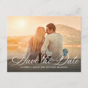 Elegantes White Script Foto Hochzeit Speichern Sie Ankündigungspostkarte