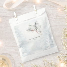 Elegantes White Winter Pine Brautparty Geschenktütchen