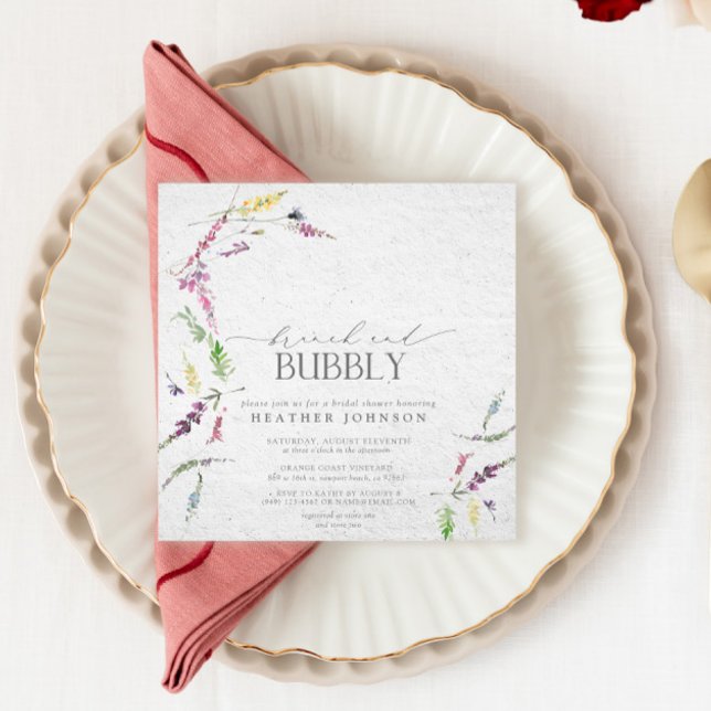 Elegantes Wildblume Brunch & Bubbly Brautparty Einladung (Easily personalize this bridal shower invitation for the perfect celebration of the bride to be!)