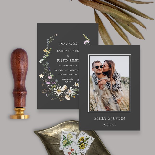 Elegantes Wildblume Schwarzes Foto Save the Date Einladung (Von Creator hochgeladen)