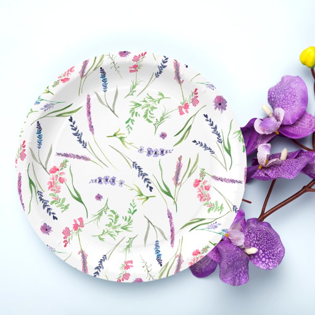Elegantes Wildblumen Lavender Brautparty Pappteller (Von Creator hochgeladen)