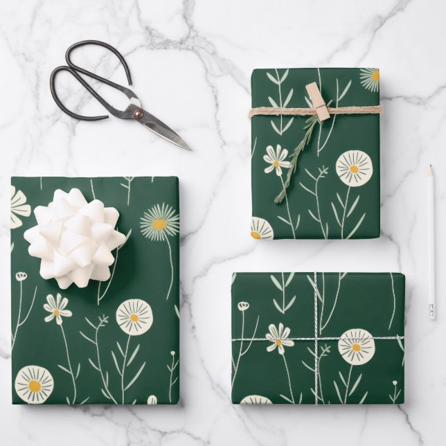 Elegantes Wildblumenmuster auf dunklem Grün  Geschenkpapier Set (Vorderseite)