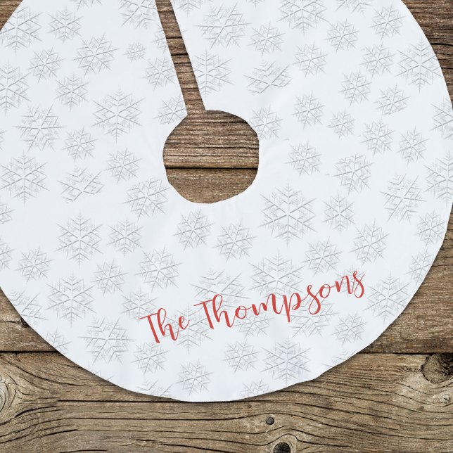 Elegantes Winter Silver Snowflake Weißes Muster Polyester Weihnachtsbaumdecke (Silver Snowflake holiday snowflake Christmas tree skirt. )