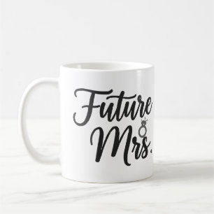 Elegantes "Zukünftige Mrs."-Schriftzug & Ring Brau Kaffeetasse