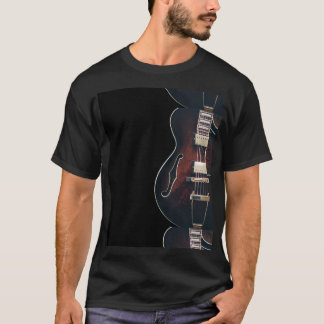 Elegische Gitarre auf Schwarz T-Shirt
