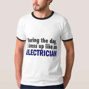 Elektriker während des Tages T-Shirt
