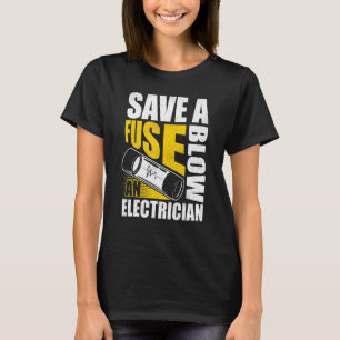 Elektrische Kunst Männer Frauen Elektrosicherung I T-Shirt