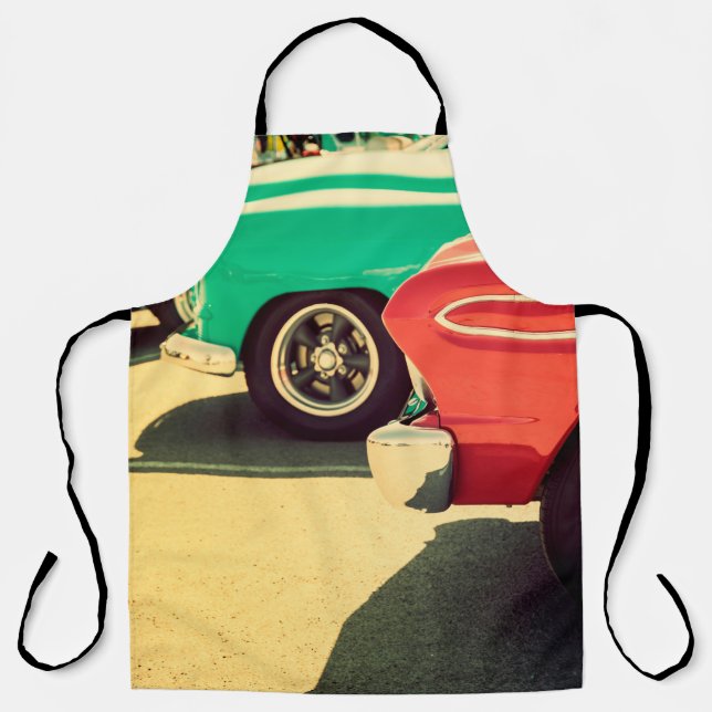 Elektronischer Keyboard-Synthesizer mit Weiß Schürze (Vorderseite)