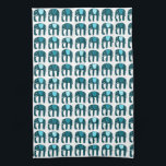 Elephant Pattern Blau Geschirrtuch<br><div class="desc">Dekorieren Sie Ihre Küche mit diesem coolen Handtuch. Macht ein großartiges Haus-Erwärmung,  Geburtstag oder Hochzeitsgeschenk! Sie können ihn anpassen und auch Text hinzufügen. Karo in meinem Shop für viel mehr Farben und Muster!</div>