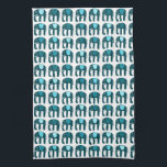 Elephant Pattern Blau Geschirrtuch<br><div class="desc">Dekorieren Sie Ihre Küche mit diesem coolen Handtuch. Macht ein großartiges Haus-Erwärmung,  Geburtstag oder Hochzeitsgeschenk! Sie können ihn anpassen und auch Text hinzufügen. Karo in meinem Shop für viel mehr Farben und Muster!</div>