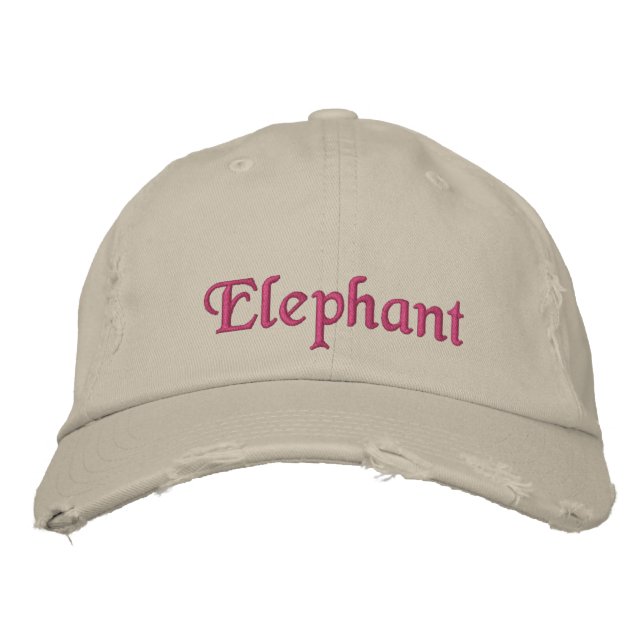 Elephant Spirit Animal Rustic Stone Pink Bestickte Baseballkappe (Vorderseite)