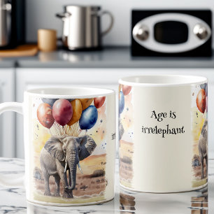 Elephant und Balloons spielen auf Words Funny Birt Kaffeetasse