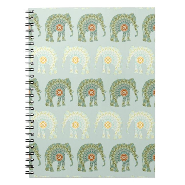 Elephant und Mandala in Light Green Notizblock (Vorderseite)