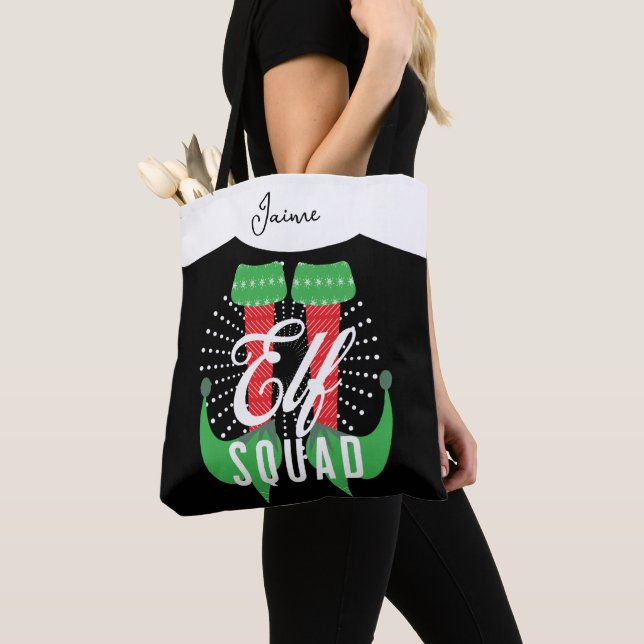 Elf Heelses Squad Weihnachtsfeiertag (Von Nahem)