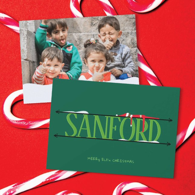 Elf Shenanigans Name Sign Foto Christmas Card Feiertagskarte (Von Creator hochgeladen)