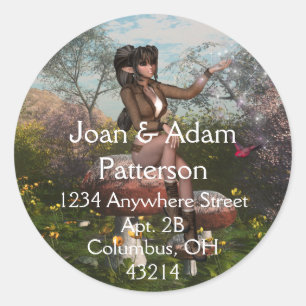 Elf sitzt auf Mushroom-Rücksendeadressen-Aufkleber Runder Aufkleber