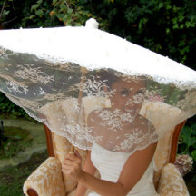 Elfenbein & Cream Parasol mit Swarovski Perlen
