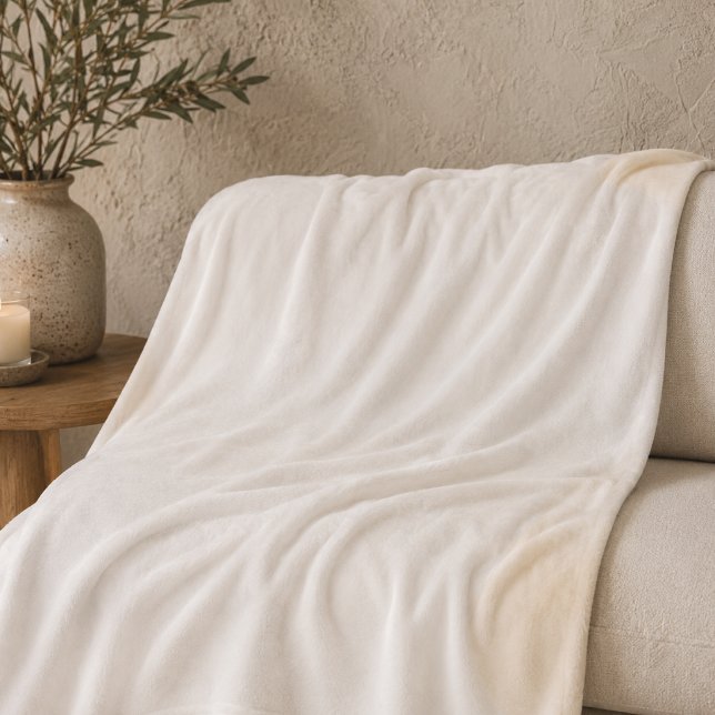 Elfenbein-Glanz-Minimal-Flanelldecke Fleecedecke (Soft ivory minimal design for layered bedding and relaxed modern interiors)