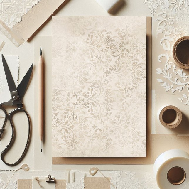 Elfenbein und weißer Vintager Damast Seidenpapier (Ivory and White Vintage Damask Tissue Paper)