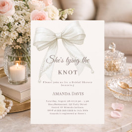 Elfenbeingefärbte Perlen-Schleife elegante Bridal  Einladung