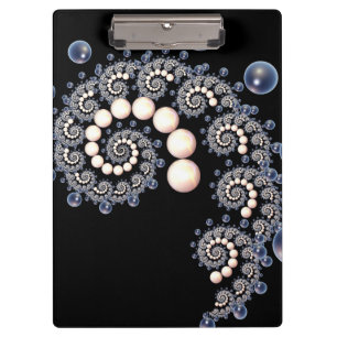 Elfenbeinkletterwand und blaue Perlspirale Klemmbrett