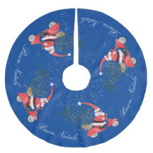 Elfin Santa Claus auf seinem Scooter