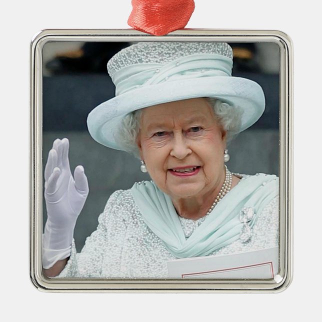 Elizabeth II., Königin des Vereinigten Königreichs Ornament Aus Metall (Vorne)