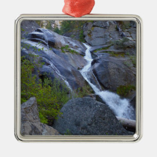 Ella Falls at Sequoia National Park Ornament Aus Metall