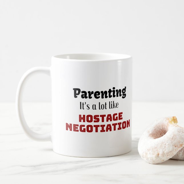 Elternschaft...Es ist sehr wie Verhandlungen über  Kaffeetasse (Mit Donut)