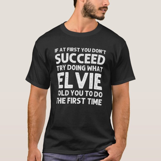 ELVIE Name Personalisiert Birthday Funny Christmas T-Shirt (Vorderseite)