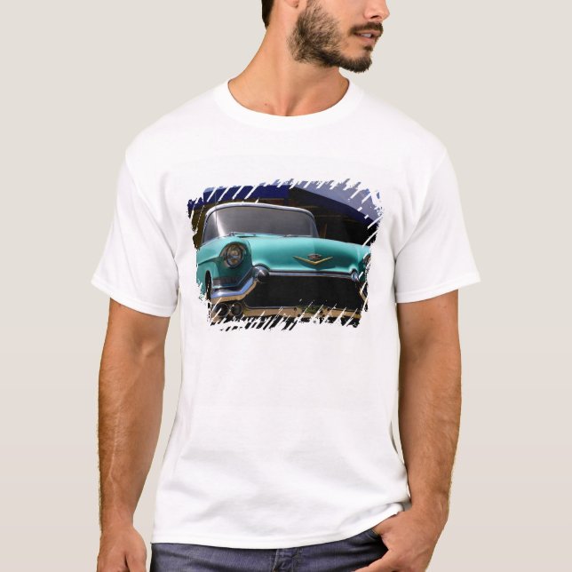 Elvis Presleys grüner Cadillac-Konvertible in T-Shirt (Vorderseite)