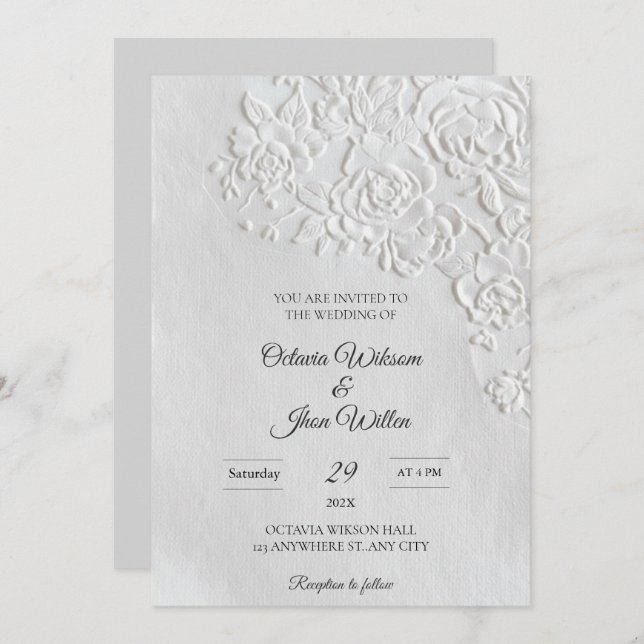 Embossed Roses Deckled Edge Sage Wedding Einladung (Vorne/Hinten)
