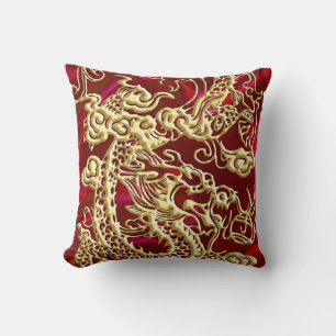 Embosses Gold Dragon auf Red Satin Print Kissen