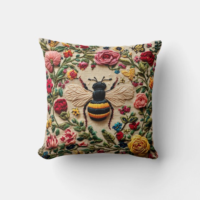 Embroidered Bee Kissen (Vorderseite)