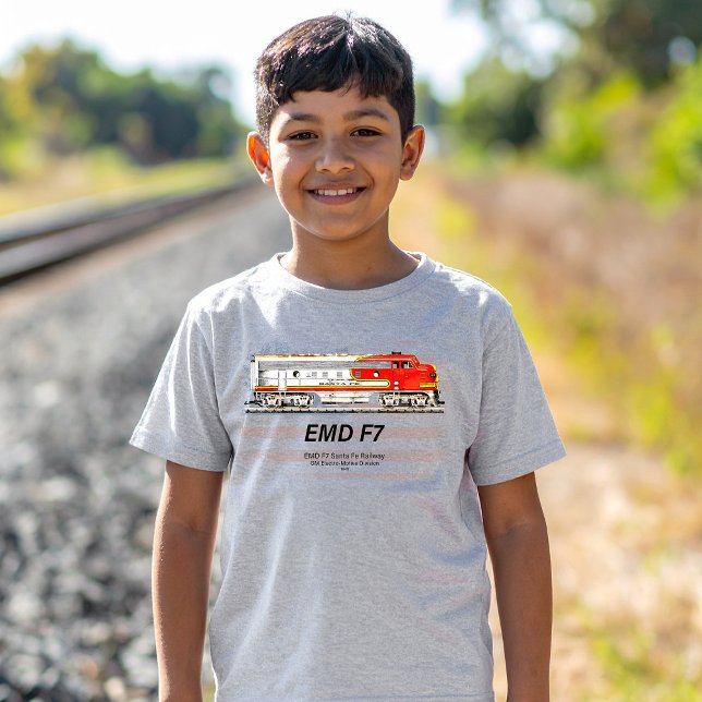 EMD F7 Santa Fe Warbonnet with American Flag. T-Shirt (EMD F7 Santa Fe Warbonnet Diesel Locomotive. Boy Basic T-Shirt)