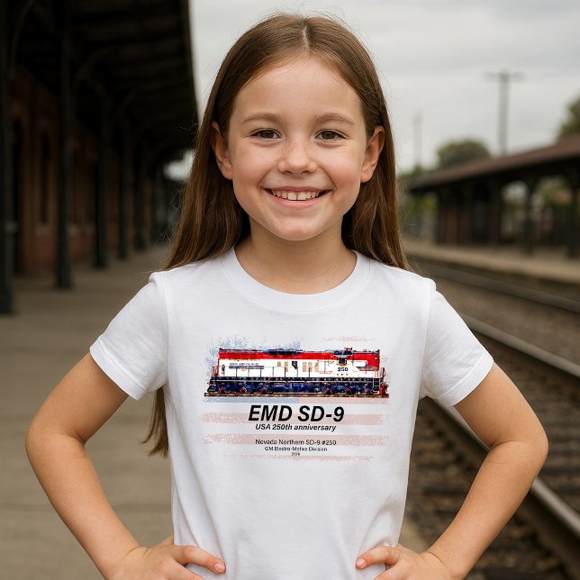 EMD SD-9 Locomotive USA 250th Anniversary Livery T-Shirt (EMD SD-9 USA 250th Anniversary Heritage Locomotive. Girl Basic T-Shirt)
